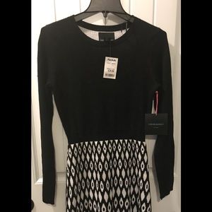 NWT CYNTHIA ROWLEY SIZE SMALL SWEATER DRESS